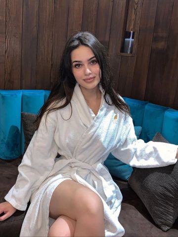 Полина